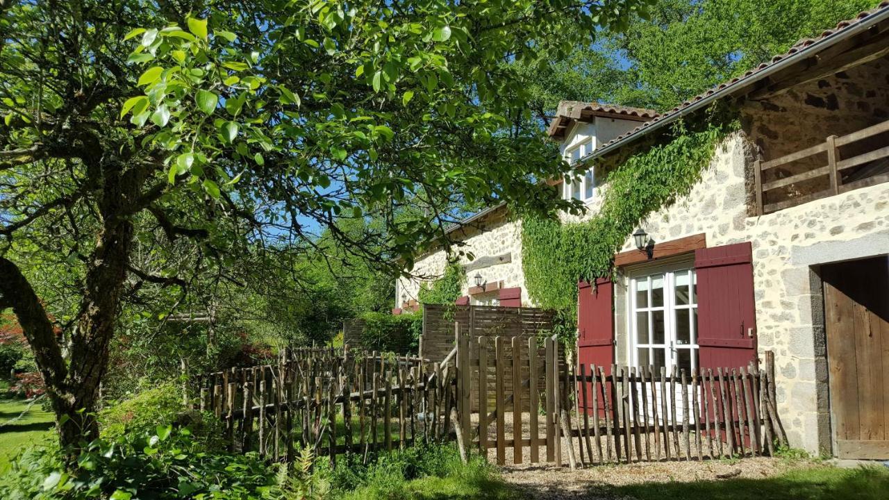Le Moulin De Pensol - Gites Екстериор снимка