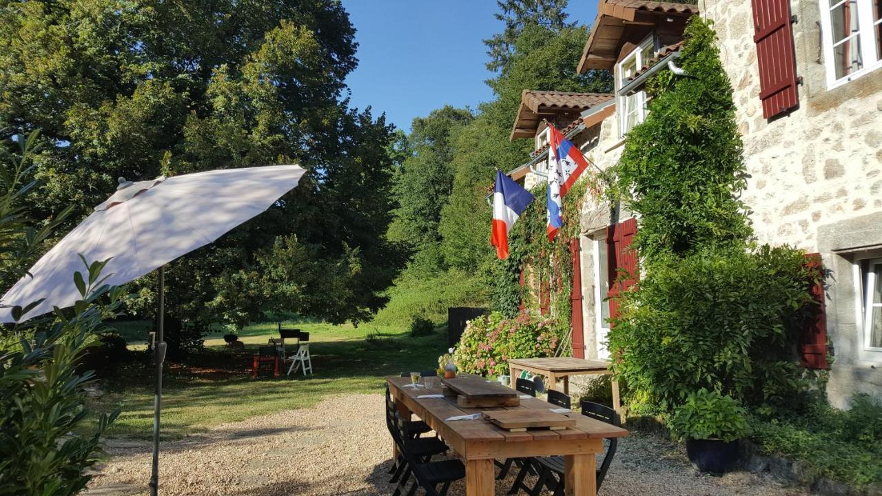 Le Moulin De Pensol - Gites Екстериор снимка