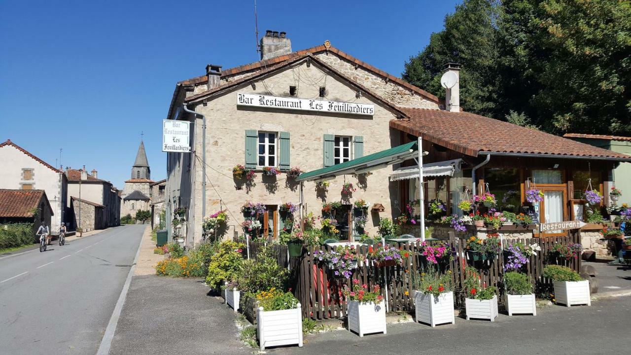 Le Moulin De Pensol - Gites Екстериор снимка